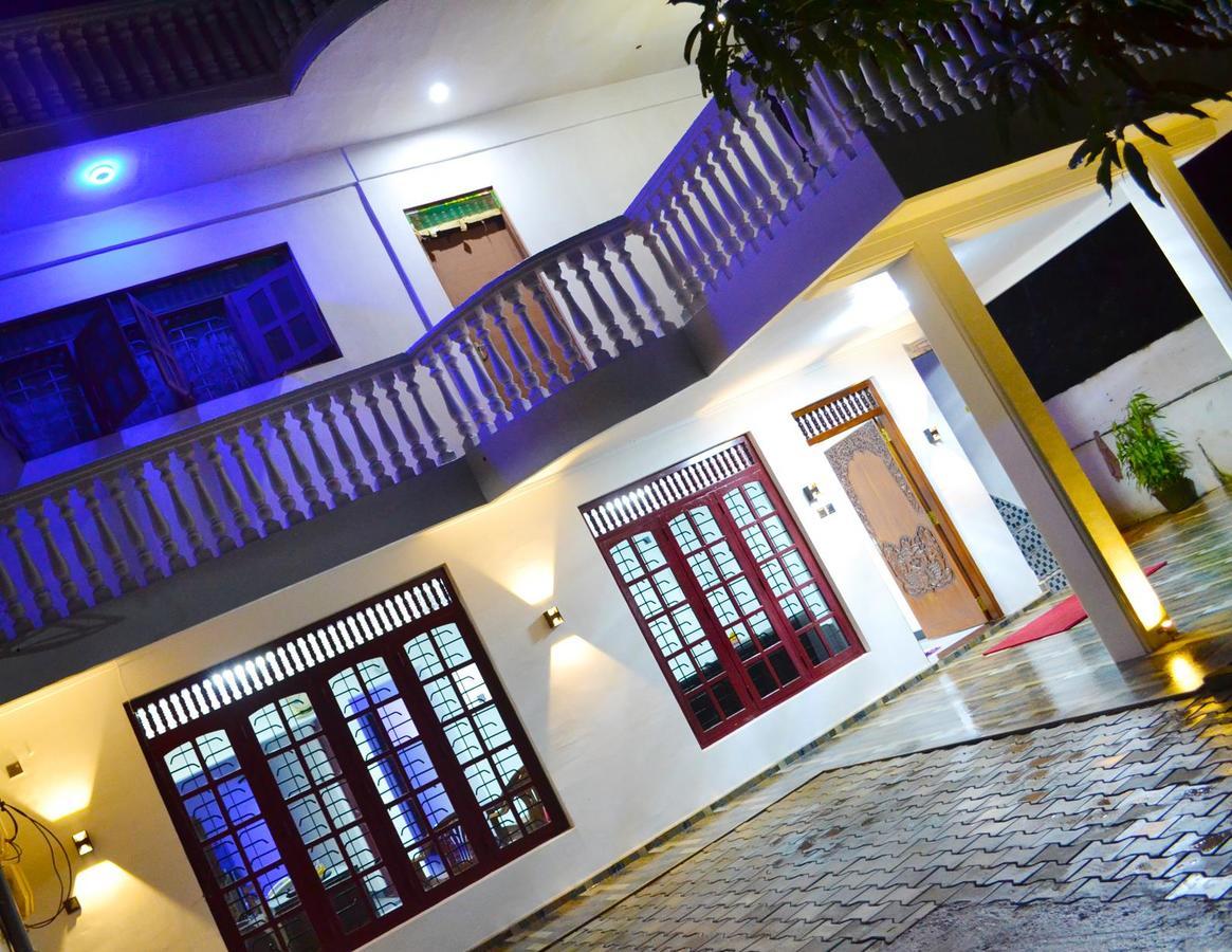 אנוראדפורה Hewage Resort מראה חיצוני תמונה