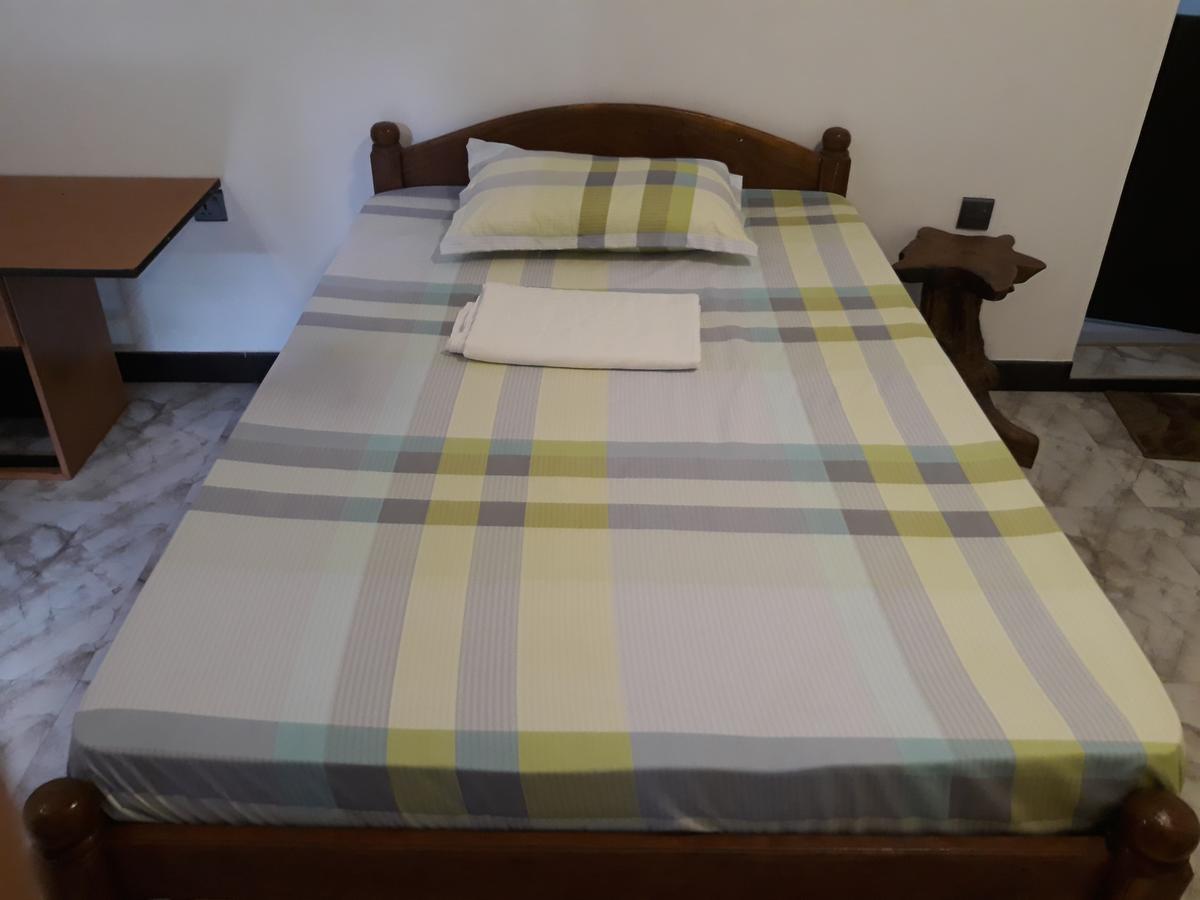 אנוראדפורה Hewage Resort מראה חיצוני תמונה