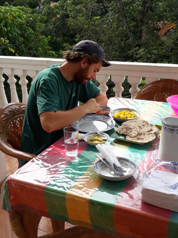אנוראדפורה Hewage Resort מראה חיצוני תמונה